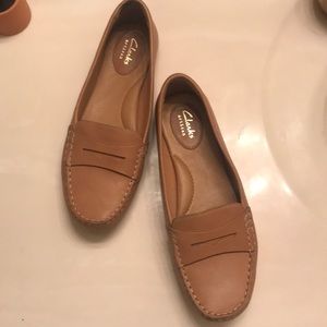 Clark’s Tan Loafers